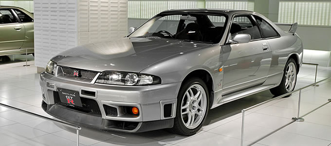 車買取も高額なR33GTR